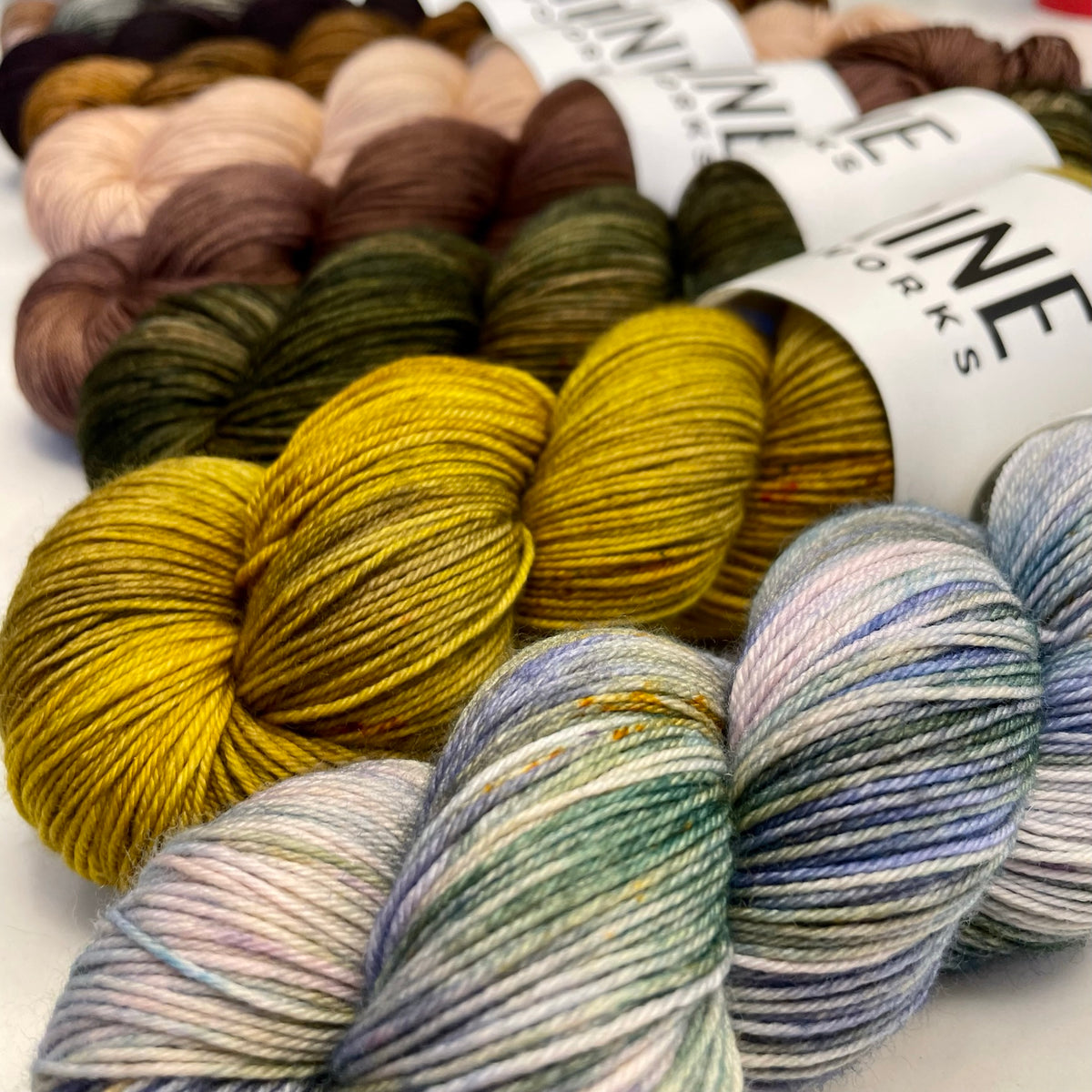 WORSTED Weight Mini Skeins, Hand Dyed Yarn, 100% Superwash Merino Wool -  Saturated, Tonal Colors Knitting Yarn, 20g Per Skein